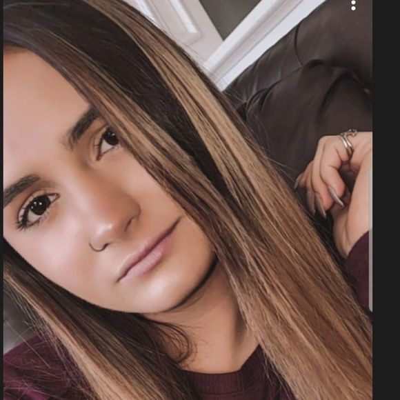 hollieschneider